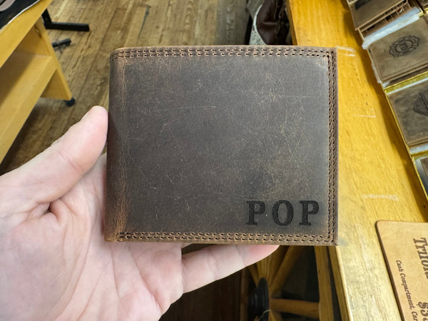 CLASSIC LEATHER BIFOLD Wallet