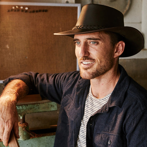 THE LONE WOLF BUFFALO BROWN LEATHER HAT