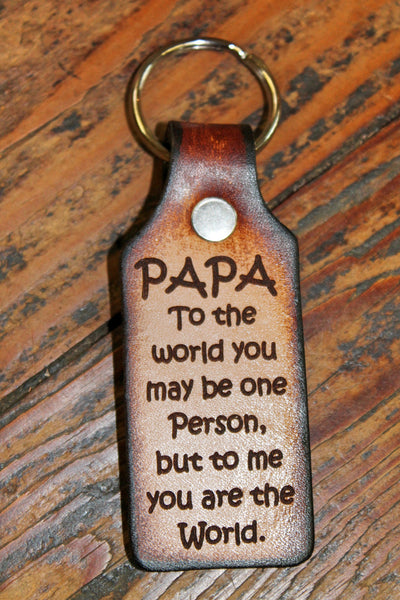 Personalized Leather Keychain for Papa - Gift Box