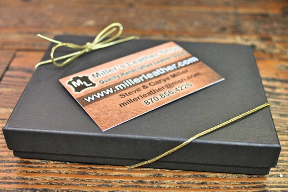 Personalized Leather Keychain for Papa - Gift Box